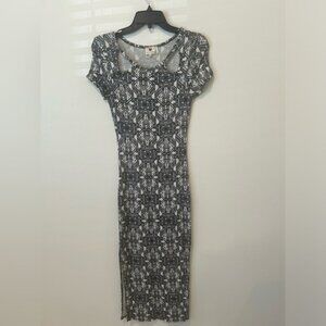 One Clothing dress size medium juniors